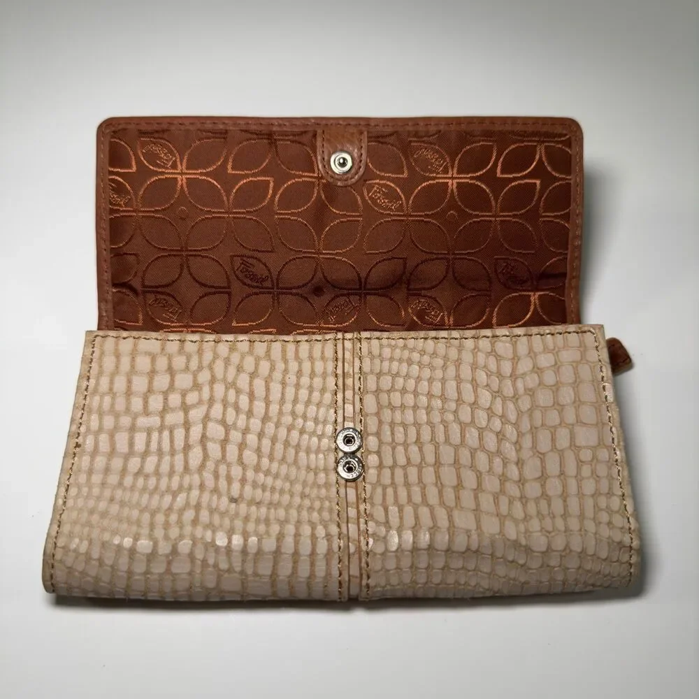 Fossil Wallet Brown Leather Snake Skin Pattern Card Holder Zipper Pockets NWOT